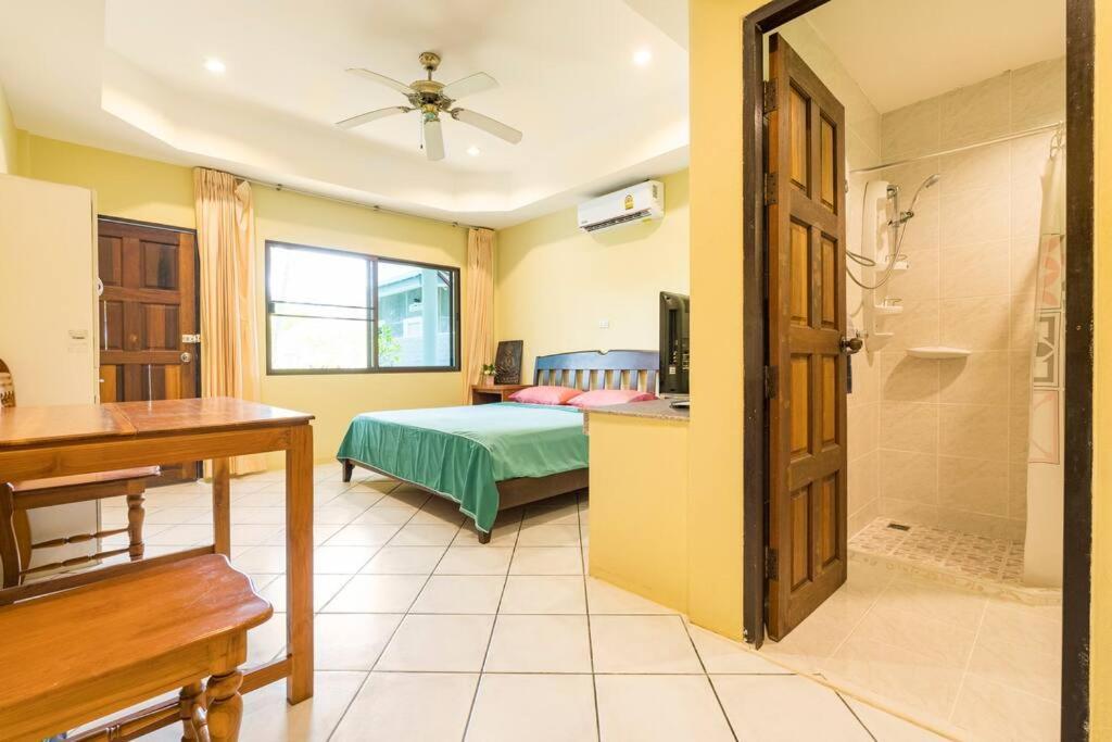 Villa Baan Coconut Bang Tao Beach  Esterno foto