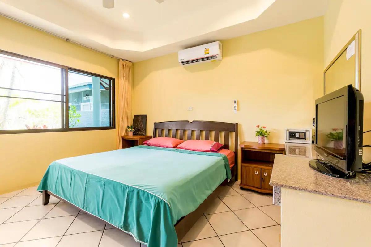 Villa Baan Coconut Bang Tao Beach  Esterno foto
