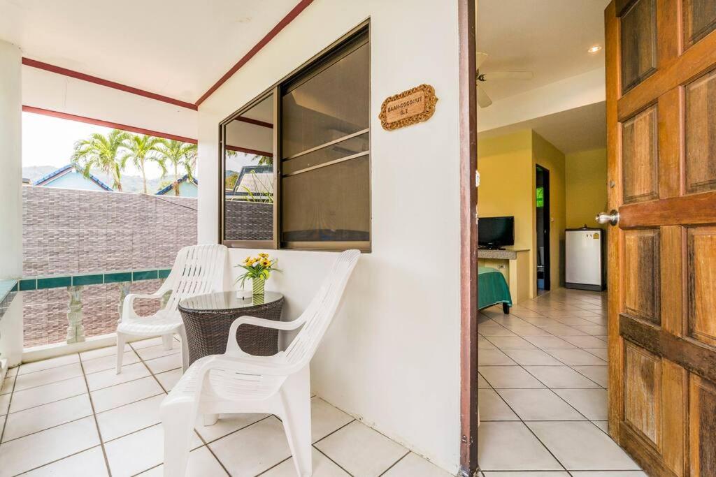 Villa Baan Coconut Bang Tao Beach  Esterno foto